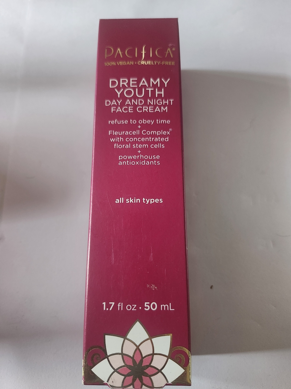 Pacifica Dreamy Youth Day & Night Face Cream - New